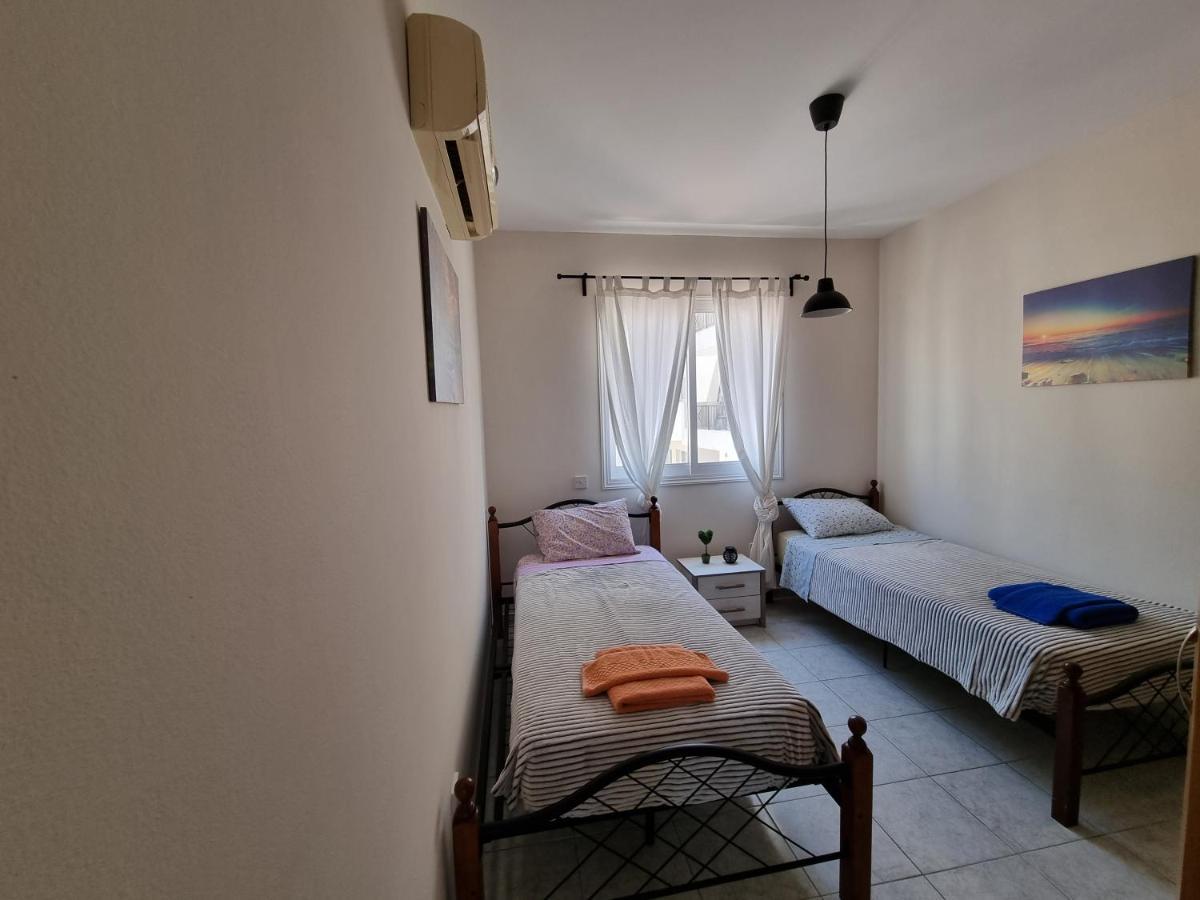 Ancient Paphos - Cozy Place Next To The Sea, Marina, Historical Sites, Buses, Mall, And Market エクステリア 写真